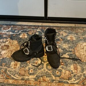 NWOT Steve Madden Grady Boot Black Buckle Lace-Up Ankle Boots size 6